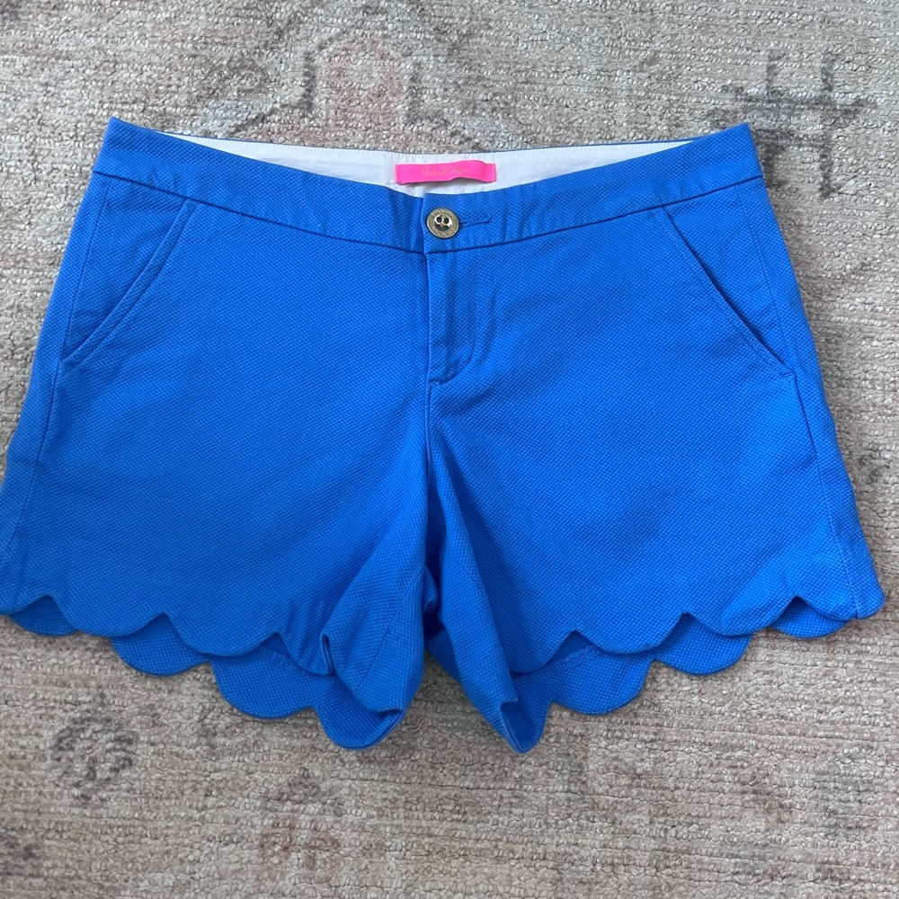 Lilly Pulitzer scalloped shorts